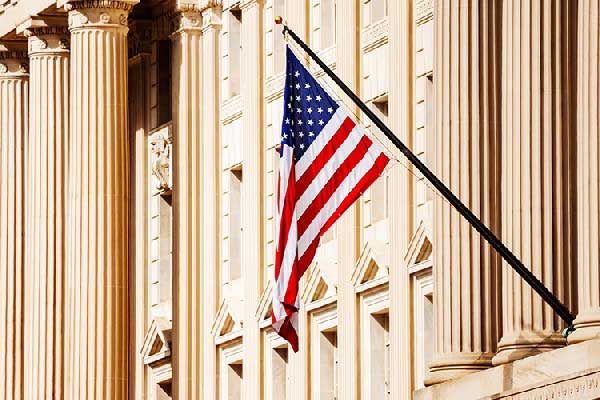 鄂尔多斯：公司的多晶硅目前不能在期货市场交割